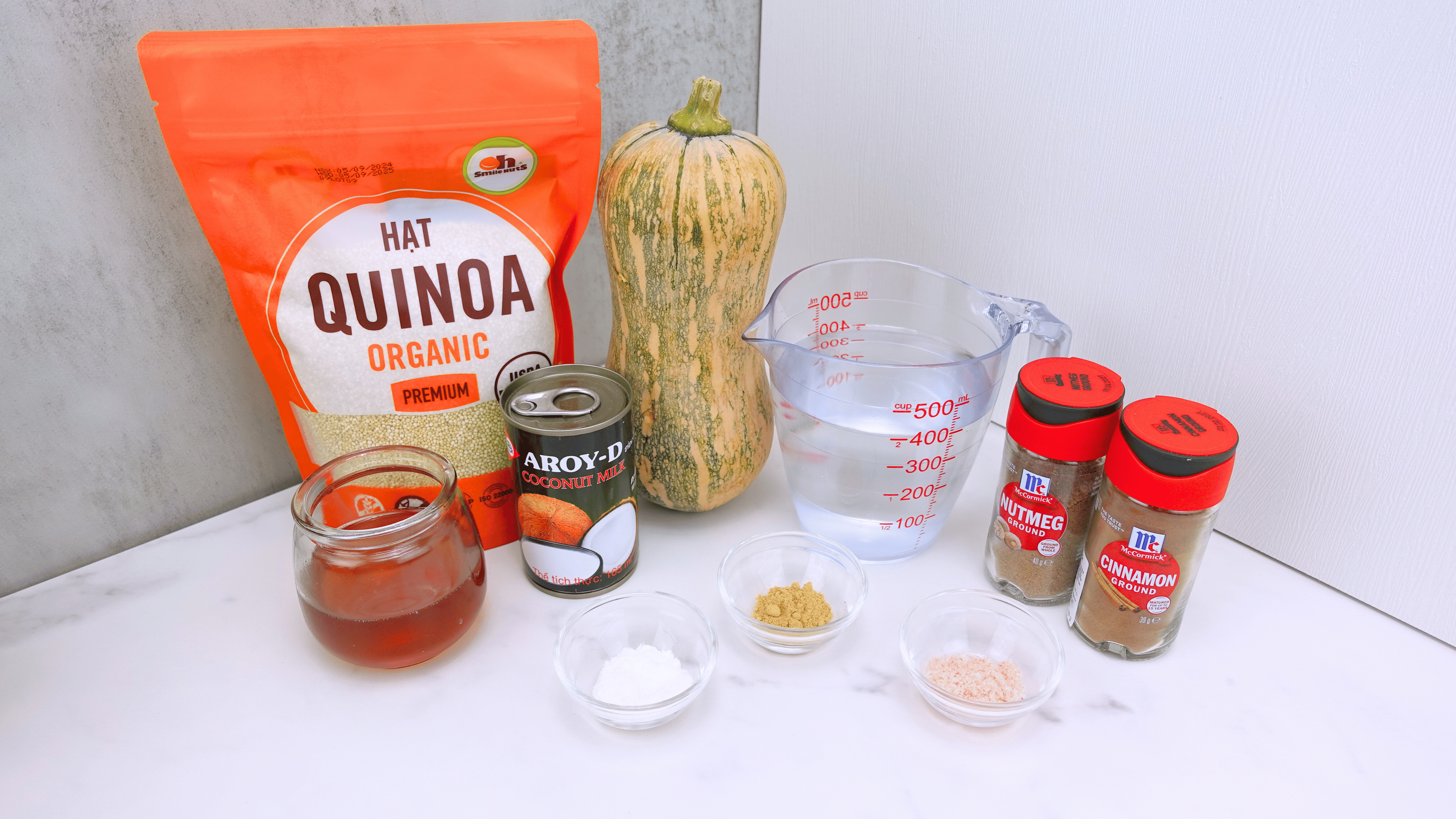 Ingredients for pumpkin pie quinoa on a counter